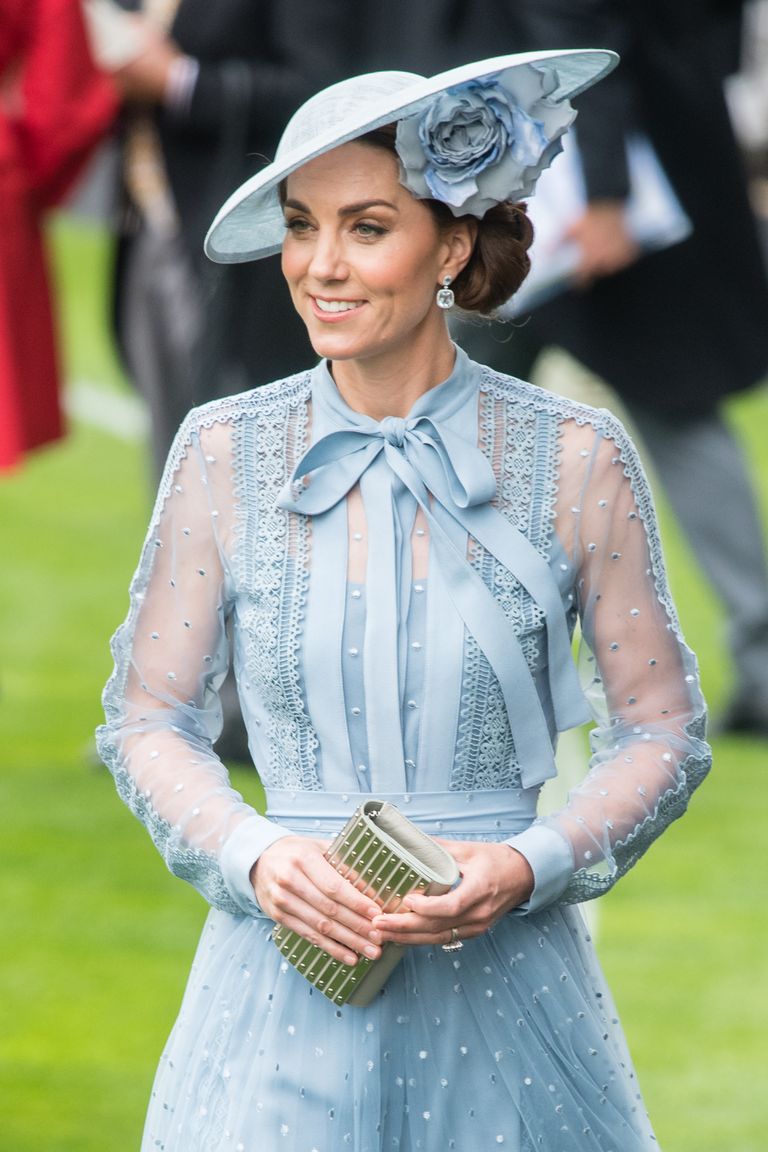 Kensington Palace Shuts Down Rumors Saying Kate Middleton Got "Baby Botox"